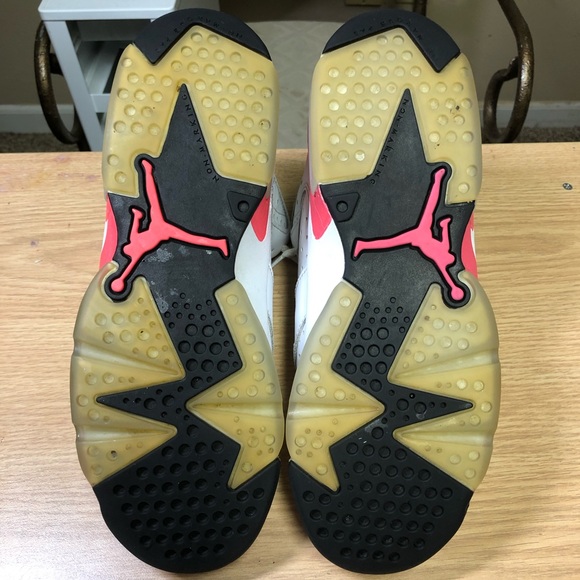 *SOLD!* Air Jordan Retro 6 ‘Infrared’ Sneakers - Picture 5 of 8